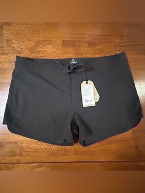 NWT Prana Schaffie Short XL